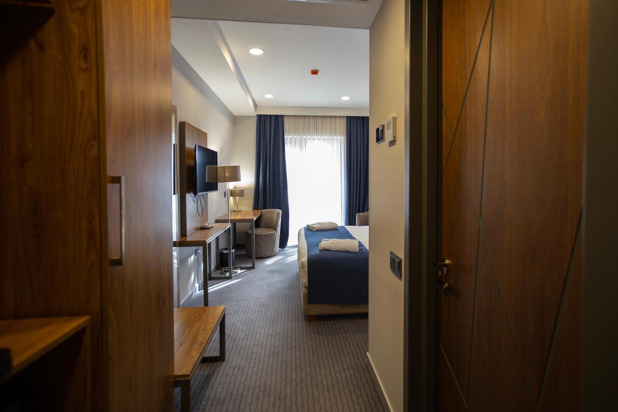 Avenue Hotel Tbilisi Eksteriør billede