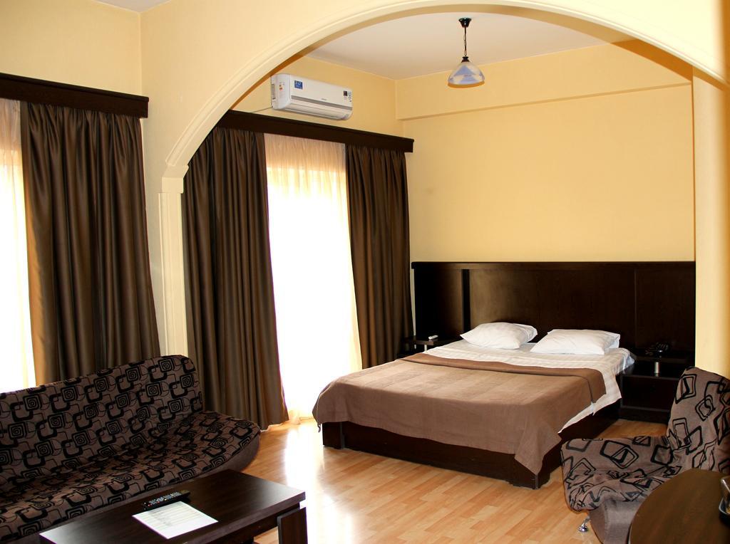 Avenue Hotel Tbilisi Værelse billede