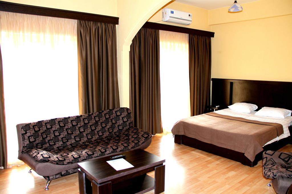 Avenue Hotel Tbilisi Værelse billede