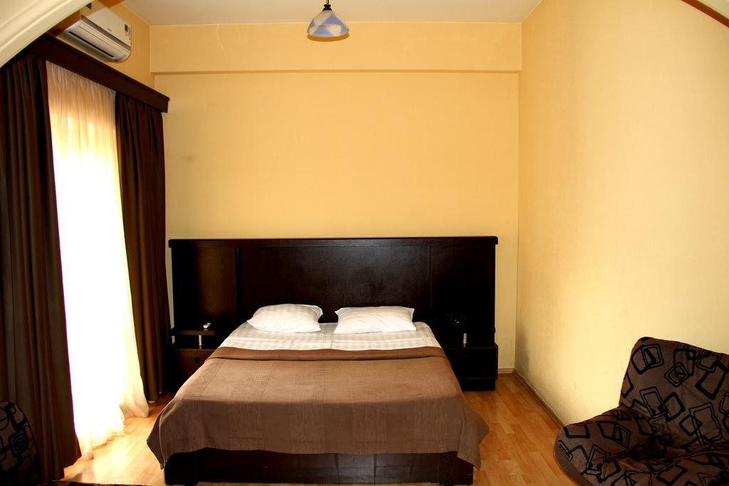Avenue Hotel Tbilisi Værelse billede
