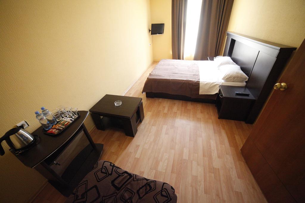 Avenue Hotel Tbilisi Værelse billede