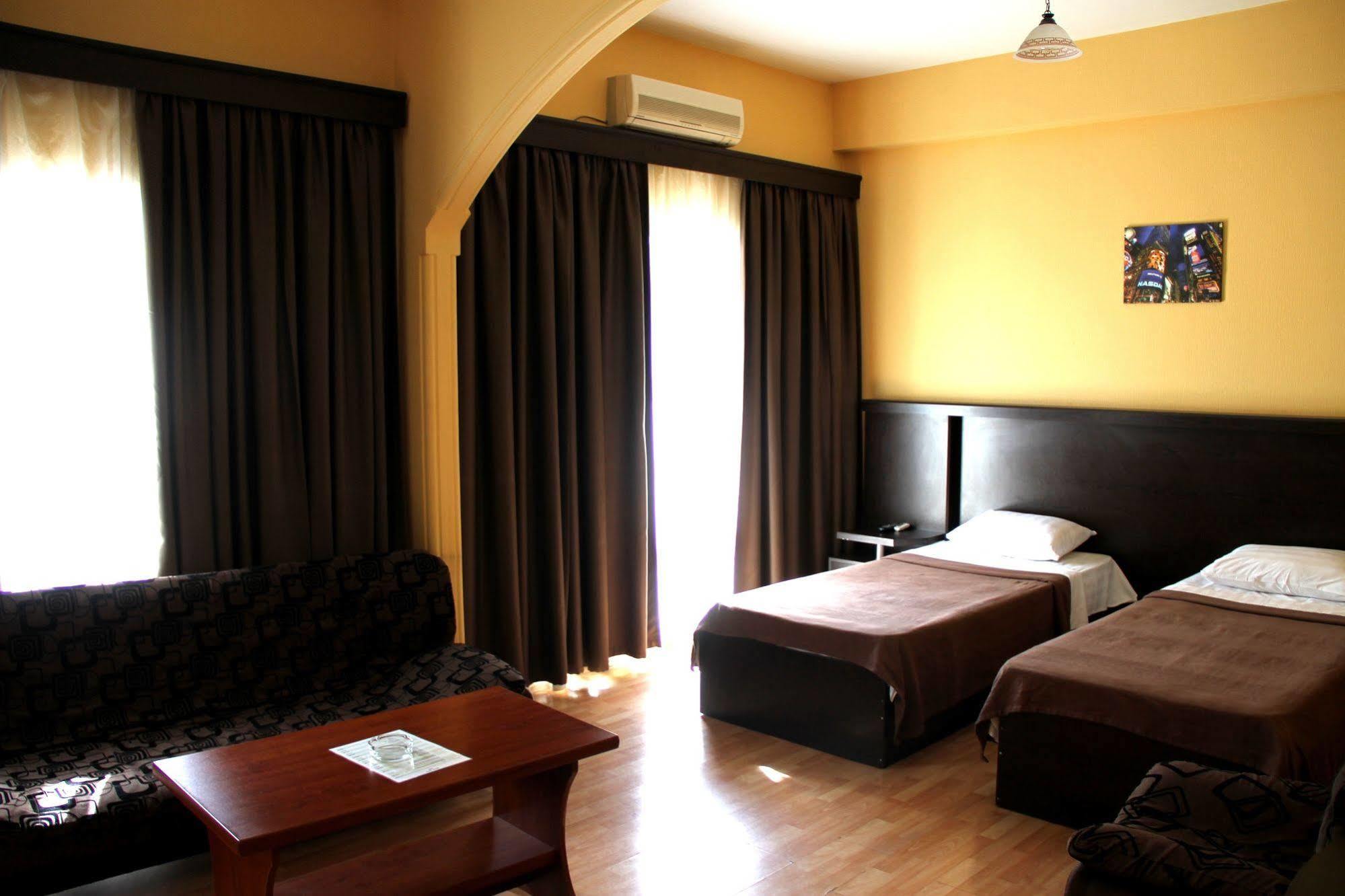 Avenue Hotel Tbilisi Eksteriør billede